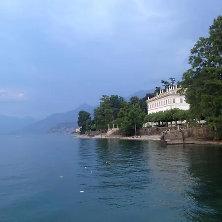 Apartamento Lakeshore House